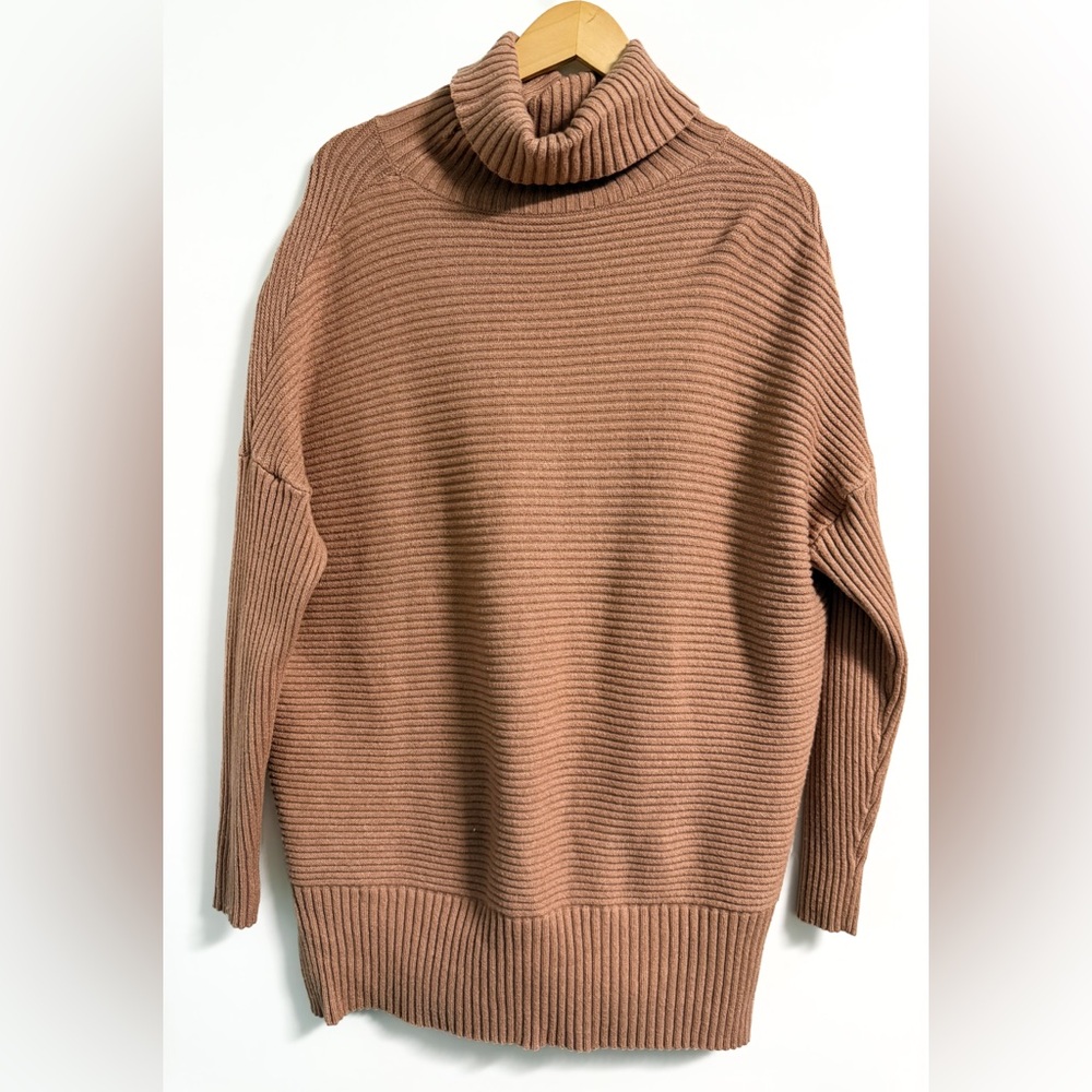 LILLUSORY Women’s XL Mocha Oversized Ribbed Turtleneck Tunic Sweater